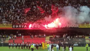 Curva Nord e Curva Sud