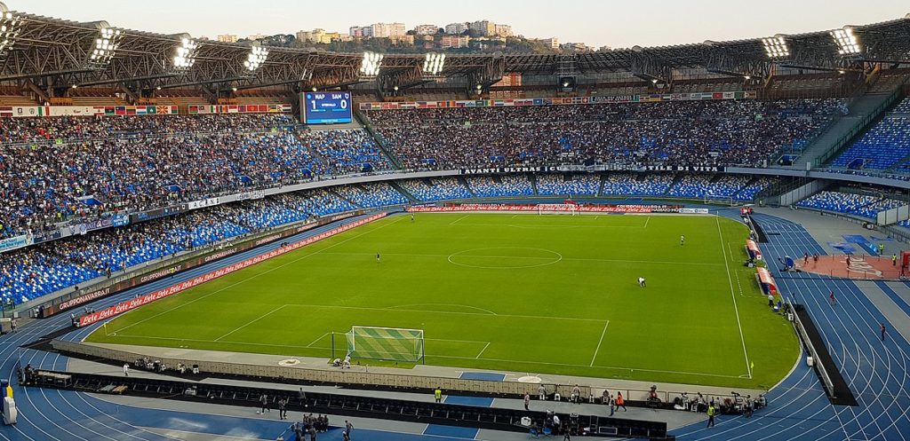 Napoli: “Rinviamo la Coppa Italia, Juventus-Inter si giochi…”