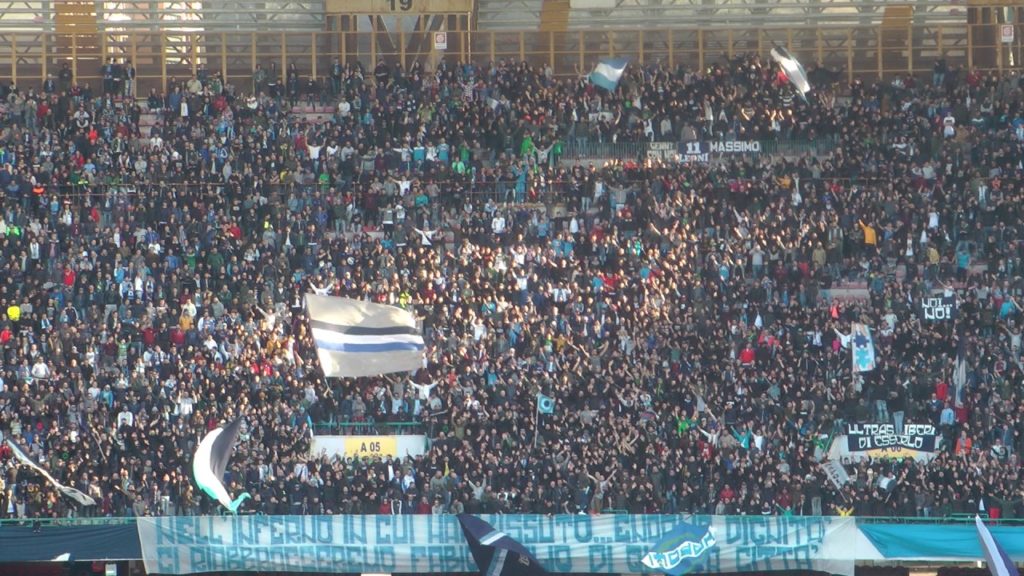 Napoli-Barcellona, curva a 70 euro: tifosi in protesta