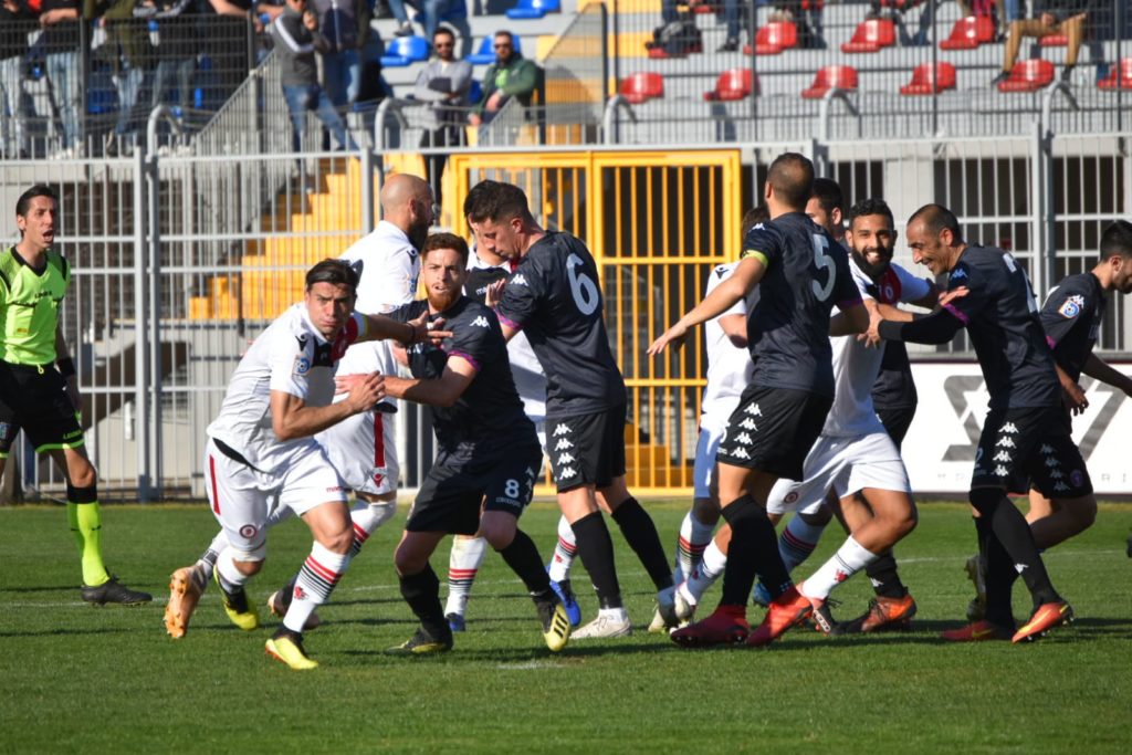 Serie D, il Calcio Foggia cade a Casarano: decide Favetta