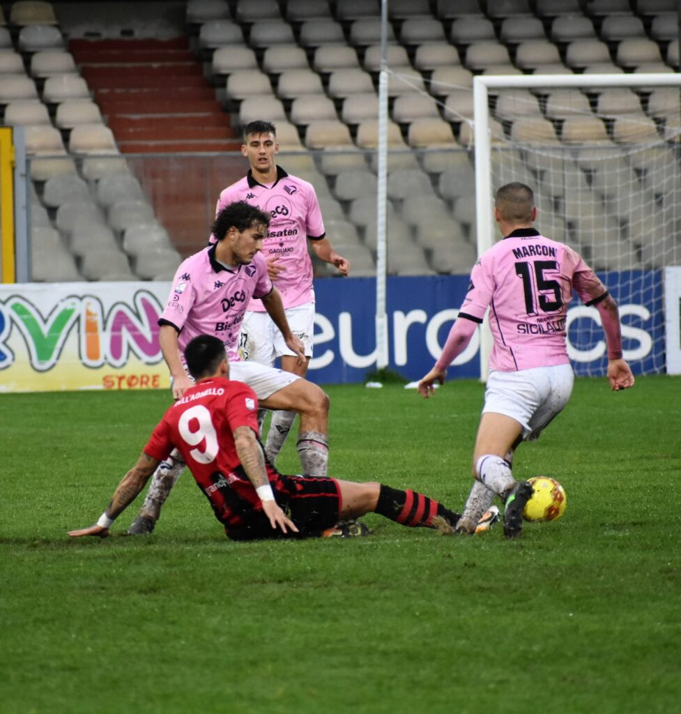 Foggia-Palermo 2-0