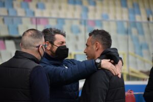 L’abbraccio tra Marchionni e Campilongo Foggia-Cavese