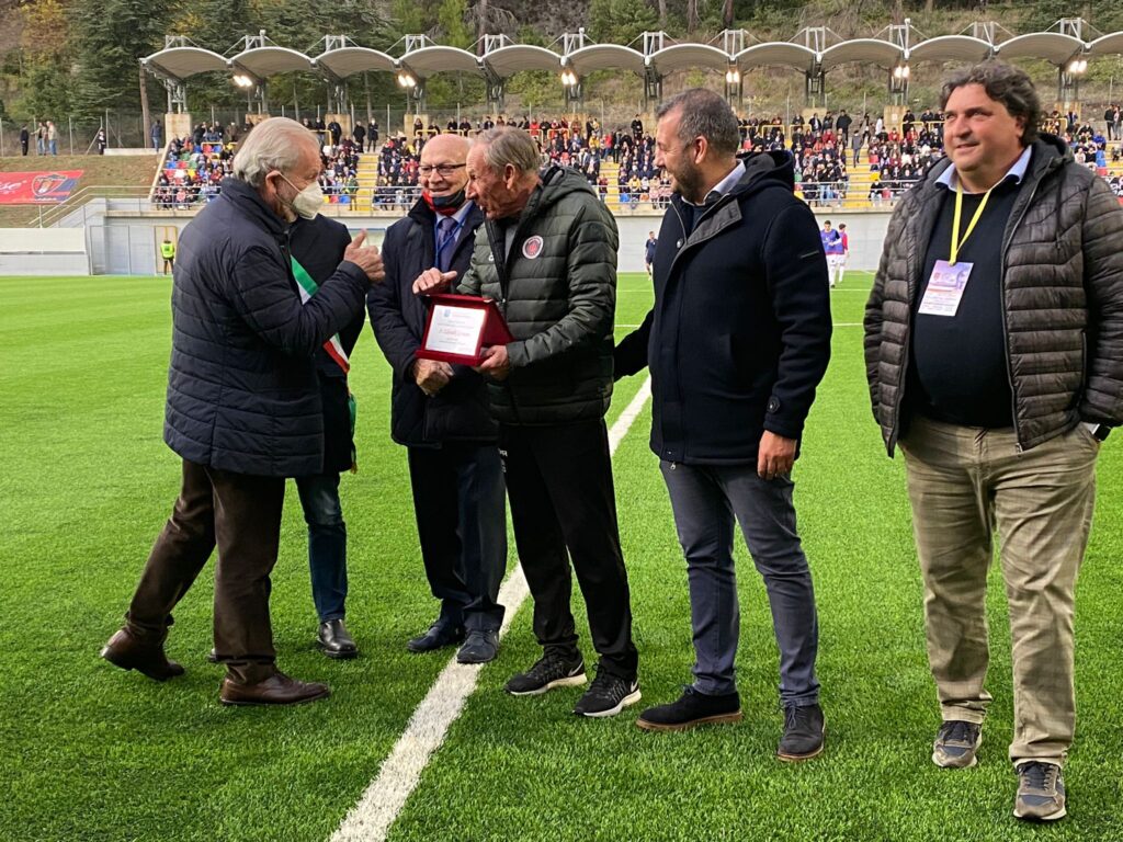 Zeman premiazione Picerno-Foggia