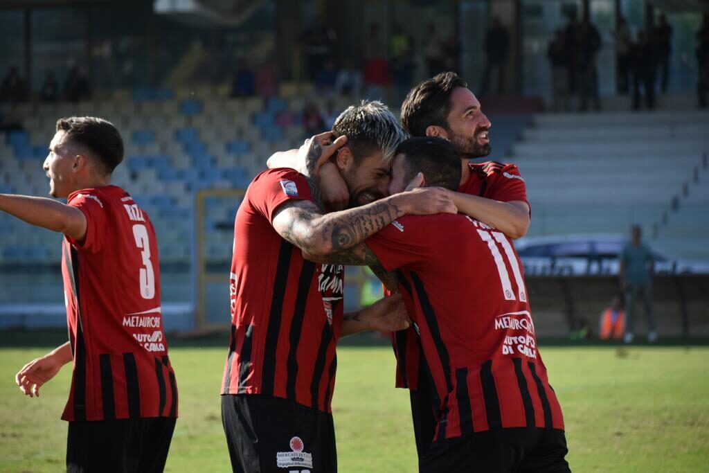 Foggia-Crotone Serie C