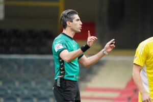 Arbitro minuti di recupero Serie C