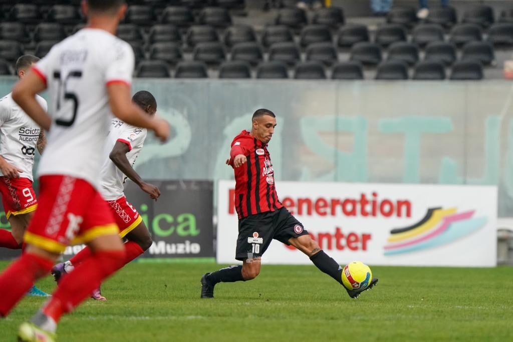 Peralta Foggia-ACR Messina
