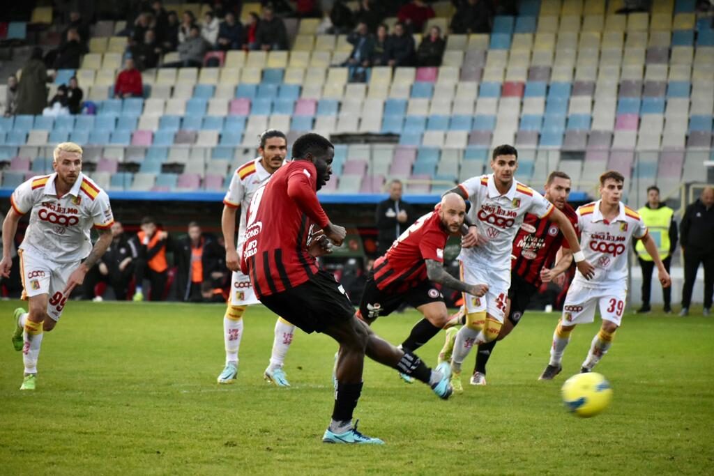 Ogunseye Foggia-Catanzaro Coppa Italia Serie C