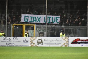 Foggia-Monopoli striscione Giax