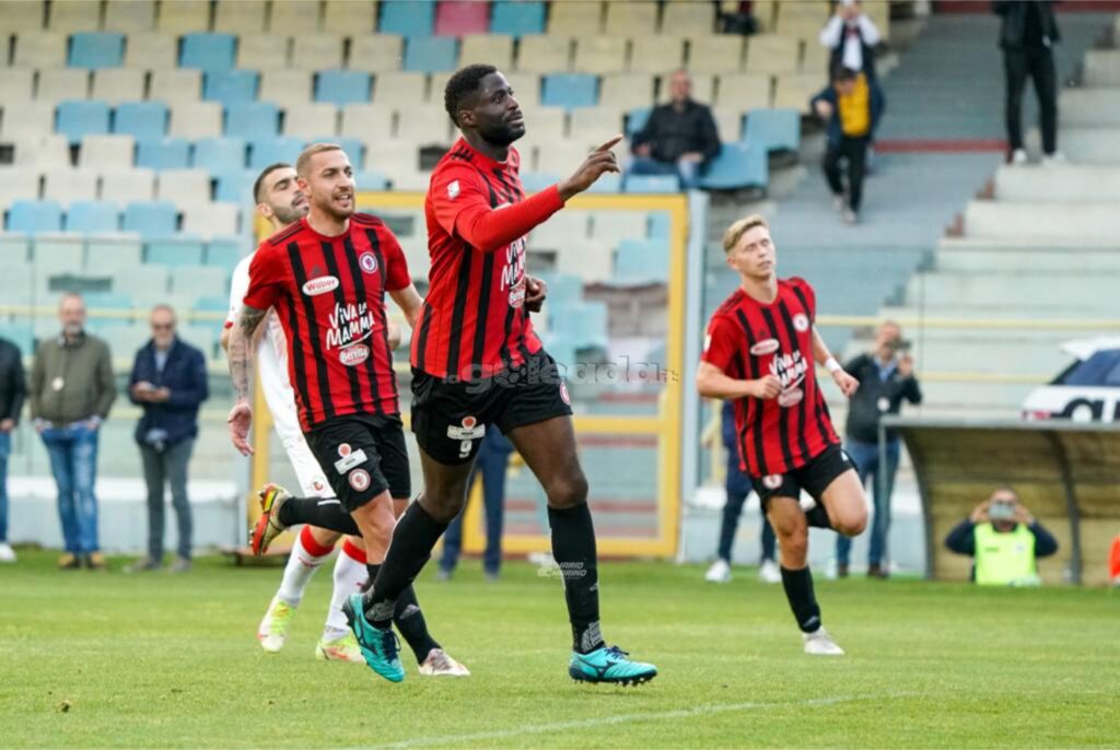 Ogunseye Foggia-Turris