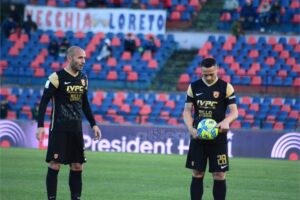 Cosenza-Benevento 1-1