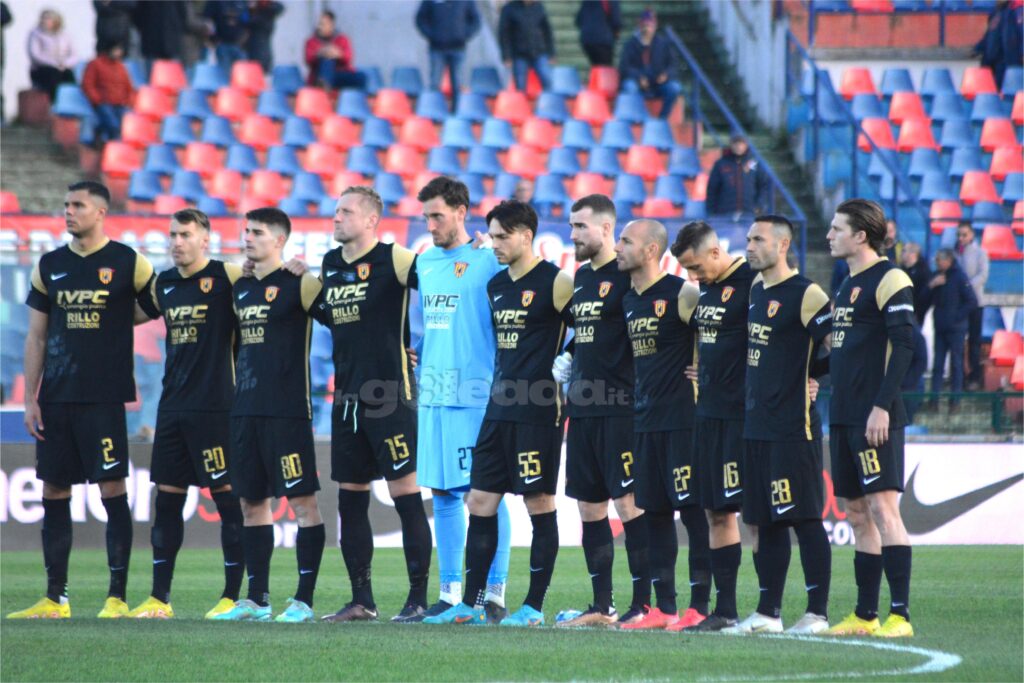 Cosenza-Benevento 1-1