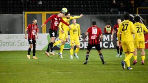 Di Noia Peralta Garattoni Leo Foggia-Taranto