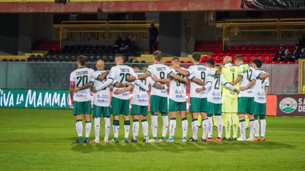 Tito (il secondo da sinistra) Avellino