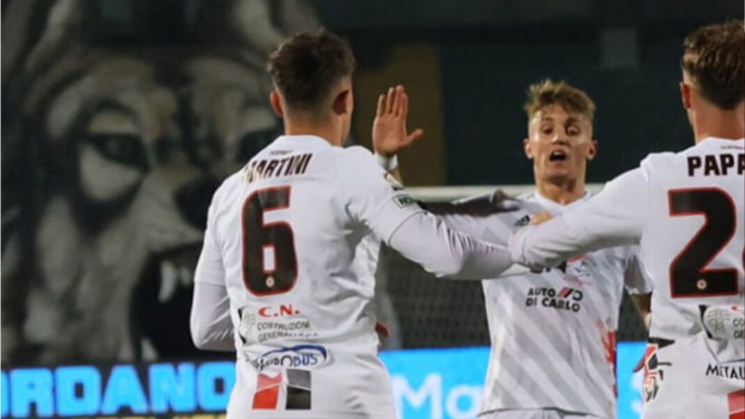 Avellino-Foggia 3-1 Martini