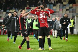 L'esultanza di Gagliano dopo la rete del 3-2 in Foggia-Monopoli